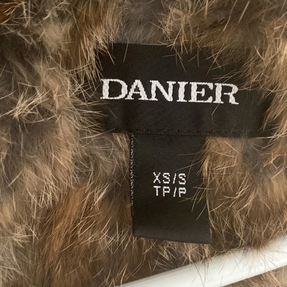 Authentic Fur vest - Picture 4 of 4